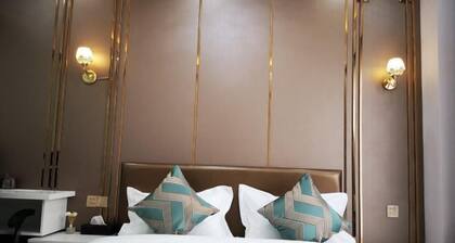 Kaibin Four Seasons Hotel