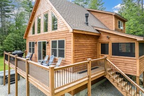 Terrace/patio - Camp Mt. Will | 4 Bed, 3 Bath (Bethel)