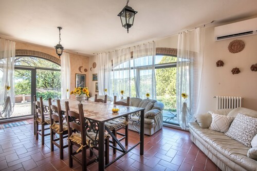 'Casa Vacanze Chianti Summer' with Pool, Garden & Wi-Fi