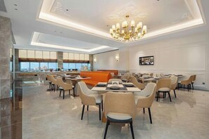 Exterior - Vienna International Hotel (Jinjiang Yonghe) (Jinjiang)