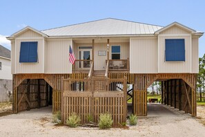 Exterior - Bonnie Blue II Gulf Front Beauty-Community Pool n Tennis Courts (Dauphin Island)