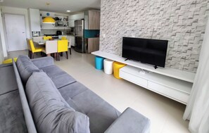 Leilighet | Oppholdsområde | LED-TV