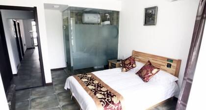 Fushun ala warm hotel