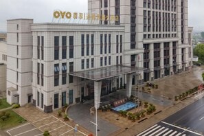 Unclassified image, 2 of 41, button - Daxinjunlan Hotel (Hai'an)
