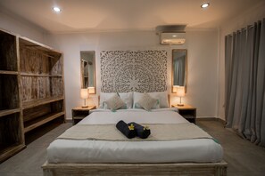 3 Schlafzimmer, Schreibtisch, Bügeleisen/Bügelbrett, Reisekinderbett