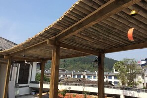 Unclassified image, 3 of 51, button - Reshui Impression Inn (Rucheng)