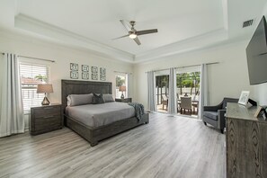 4 bedrooms, iron/ironing board, free WiFi, bed sheets