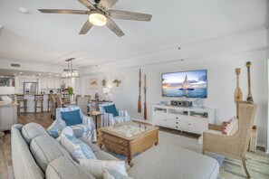 TV - Luxury Beachfront Condo on 30A (Santa Rosa Beach)