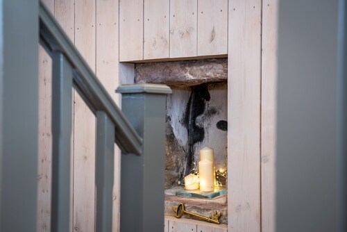 Cosy and Quaint One Bedroom Cottage at the Foot of Loch Ness