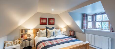 1 soverom, strykejern/-brett, wi-fi (inkludert) og sengetøy