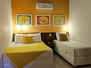 Quarto quádruplo família | Wi-Fi de cortesia, roupa de cama