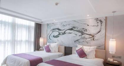 Kaitai Holiday Hotel