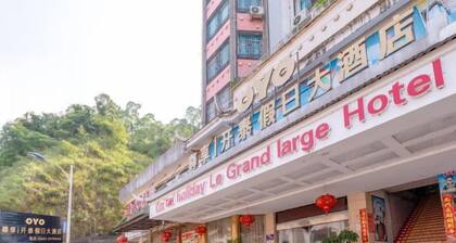 Kaitai Holiday Hotel