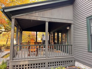 Terrace/patio - Elegant three bedroom home in park-like setting (Clayton)