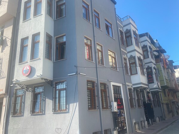 Exterior -  Aras Life Hotel (Istanbul)