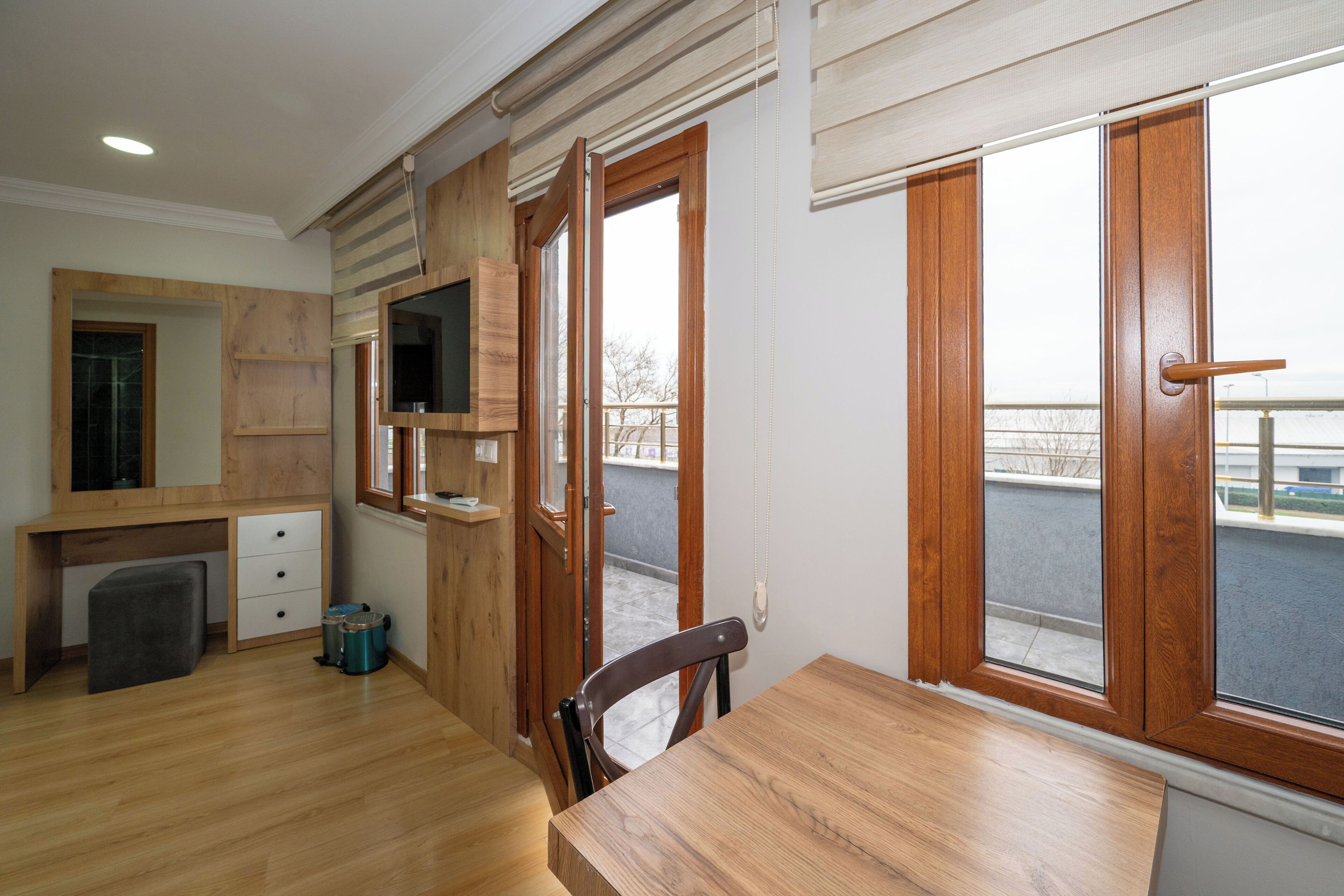 Deluxe Room, Sea View | In-room safe, desk, laptop workspace, soundproofing