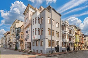 Fachada da propriedade