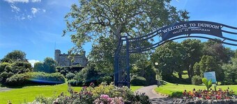 Brookfield, picturesue quiet location, sleeps 8, pet friendly