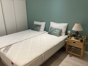 3 chambres, fer et planche Ă repasser, lit parapluie, Wi-Fi gratuit