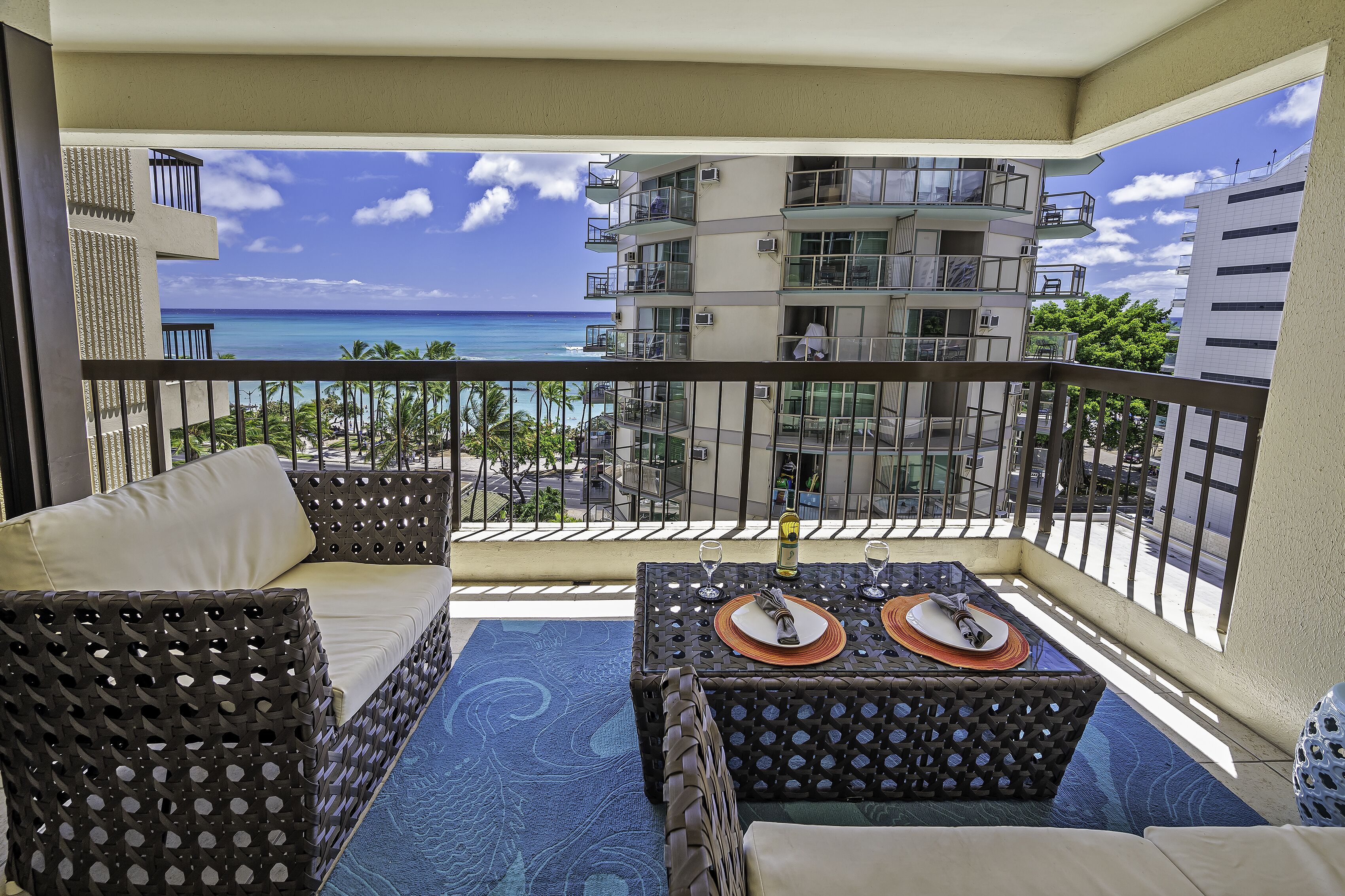 Ocean-Beach Vacation Condo at Waikiki Beach Tower w/Amazing Hotel Amenities