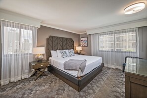 2 bedrooms, desk, iron/ironing board, free WiFi