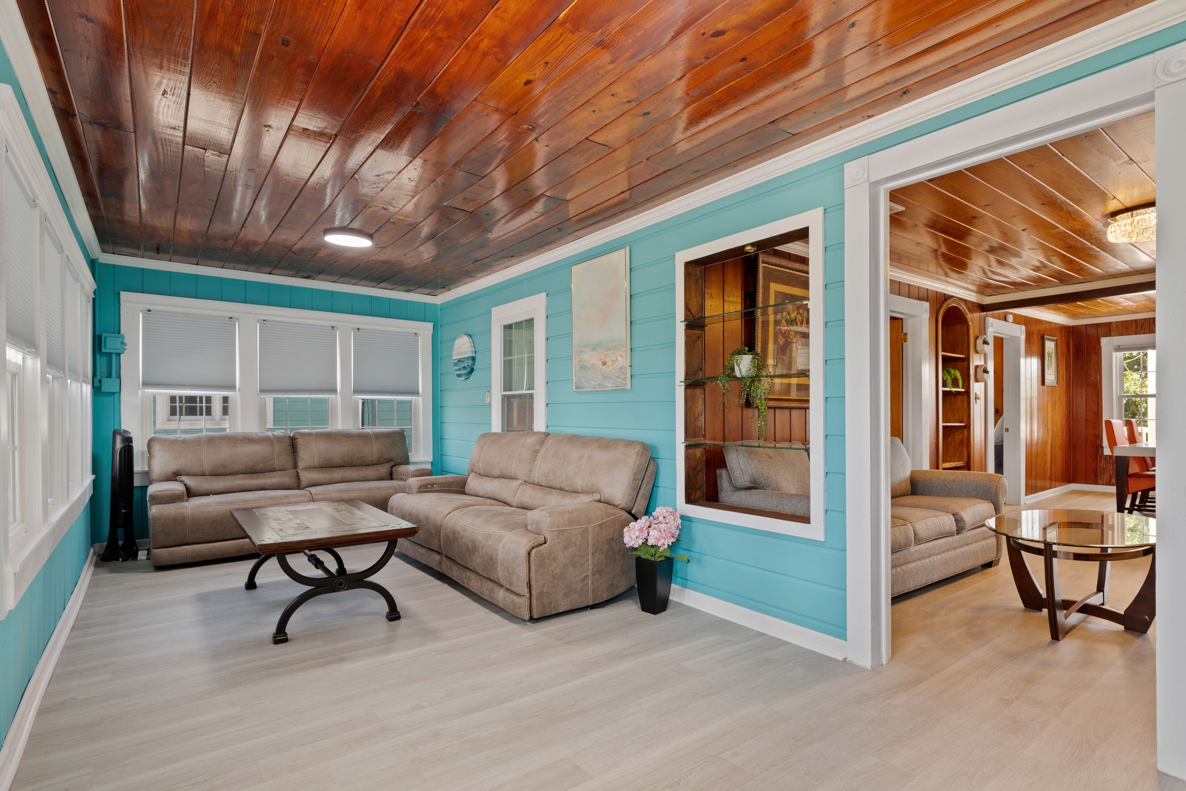 8 Bedroom Flamingo Villa-Oceanviews-BIKES WELCOME-Rent All or Separate Villas