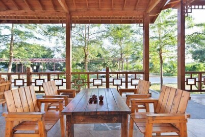 Lingshui Sancai Business Hotel