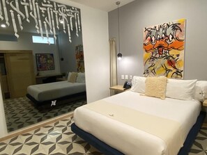 Premium bedding, down duvets, in-room safe, desk - Hotel Autentico Vertical Playa Del Carmen (Playa del Carmen)