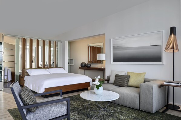 Hypo-allergenic bedding, minibar, in-room safe, desk - Hôtel Palafitte (Neuchatel)