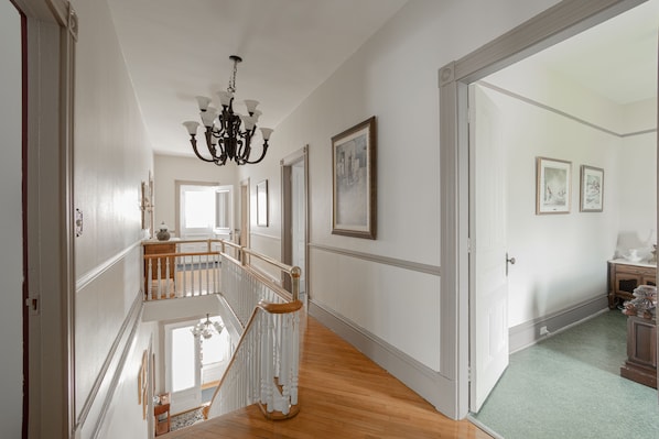 Interior detail - Chez l'Doc (Saint-Prosper)