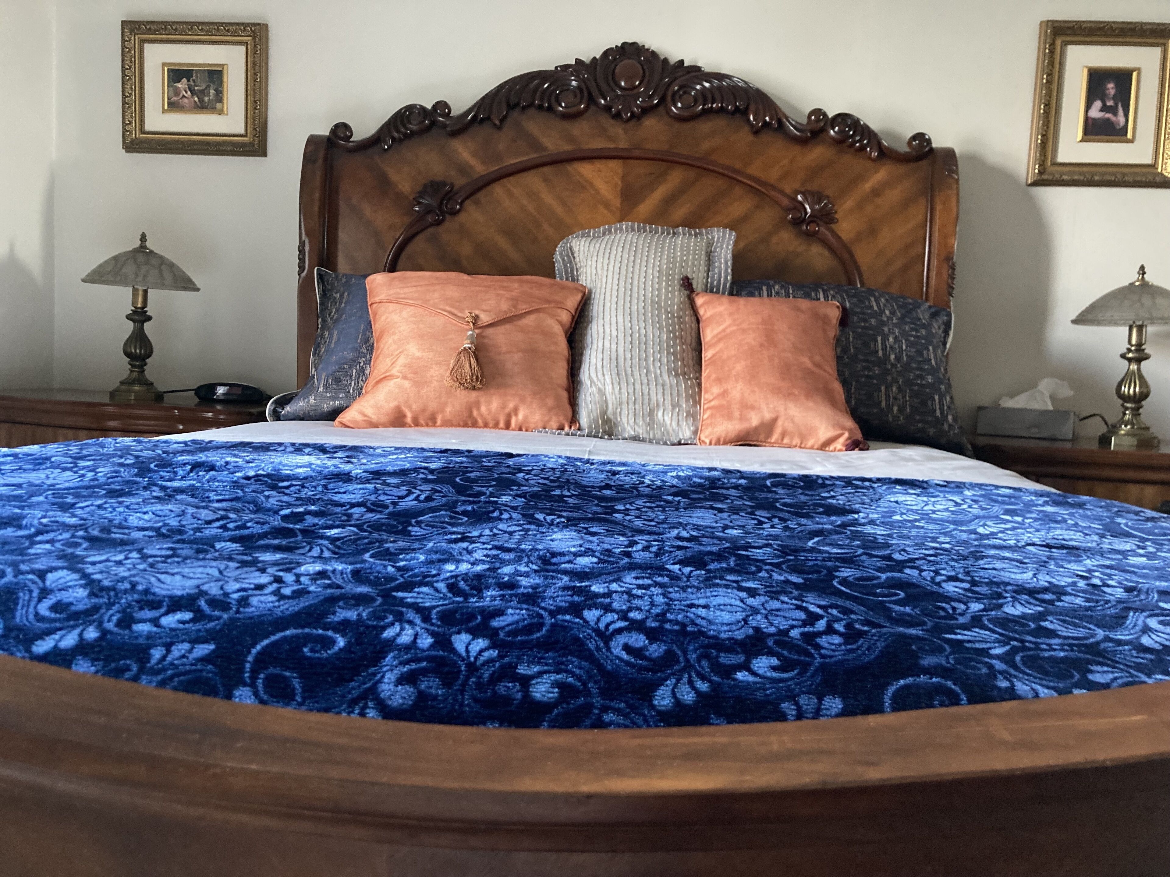 Standardzimmer, 1 Queen-Bett | Individuell dekoriert, individuell eingerichtet, Schreibtisch