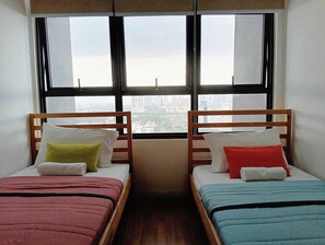 3 Schlafzimmer, Schreibtisch, Bügeleisen/Bügelbrett, kostenloses WLAN
