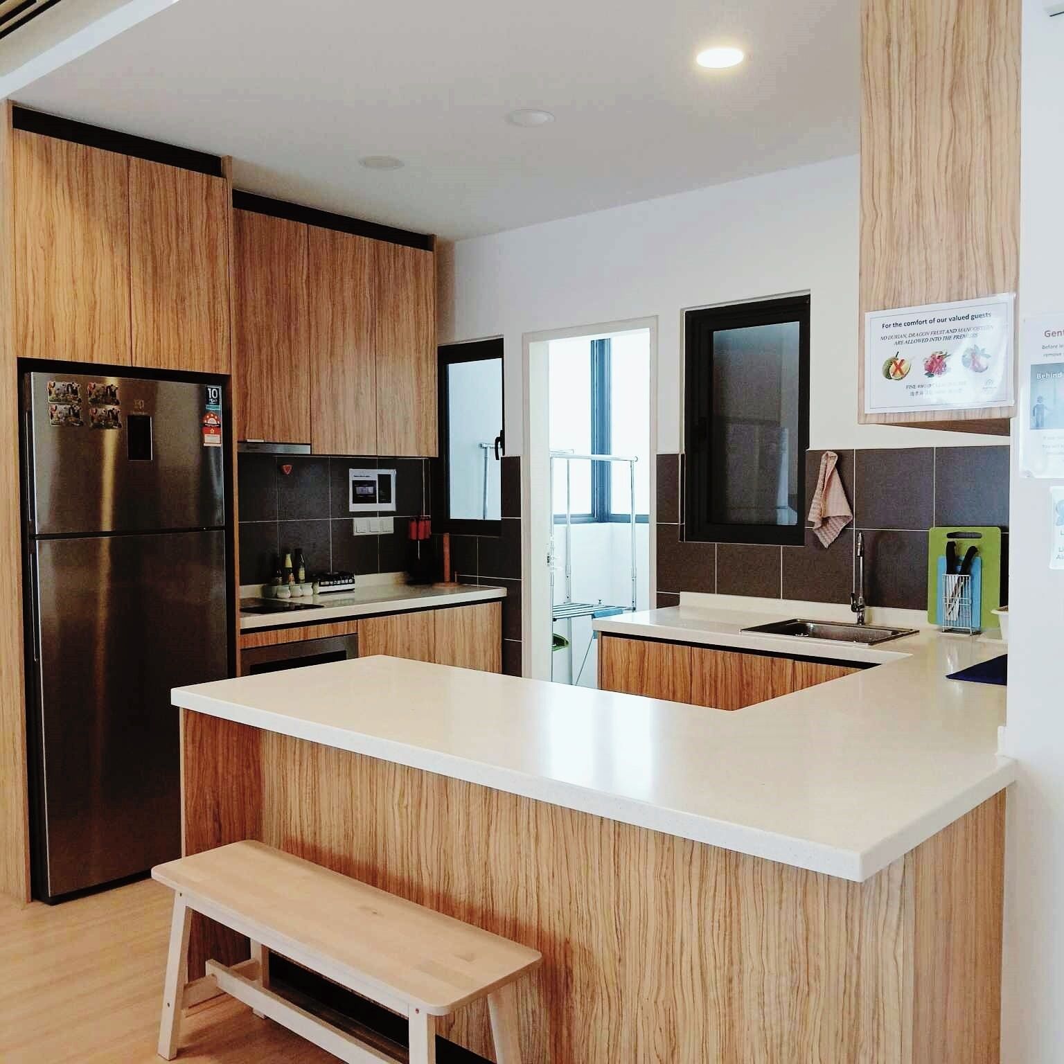 Fridge, microwave, stovetop, electric kettle