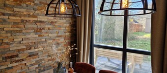 Child-friendly 6-pers house on a holiday park with indoor swimming pool and lake