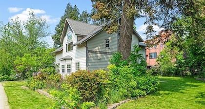 Spacious 5 Bedroom Home in Downtown Coeur D’Alene