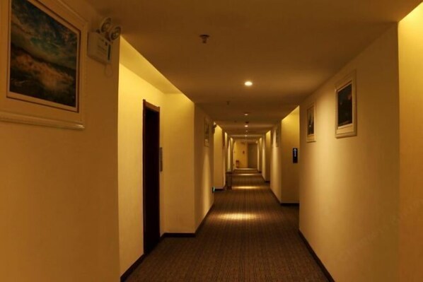 Interior - Yuqing County Tongxing Hotel (Yuqing)