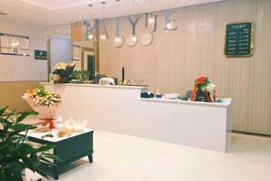 Lobby - Wushan Kaiyue Business Motel (Wushan County)