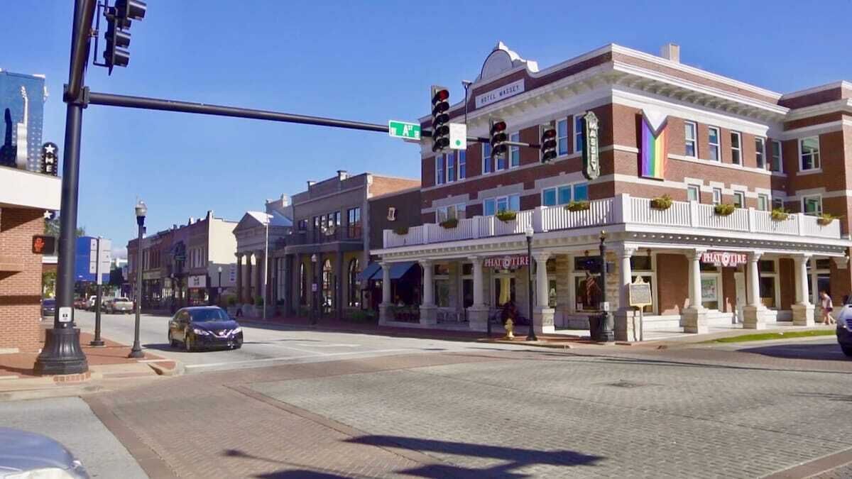 Artsy Biker's Haven in the Heart of Bentonville