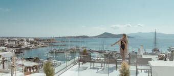 Mariet Naxos Elegant Suites