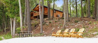 WATERFRONT CABIN PRIVATE BEACH HOT TUB FIRE RING FISH HIKE KAYAK