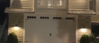 CASITA RETREAT APT: full kitchen, Sleeps 4, near Sand Hollow, Zions, & St George