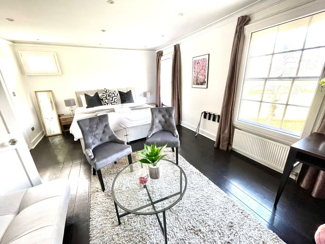 1 habitación, wifi y ropa de cama 