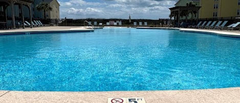 AuĂenpool