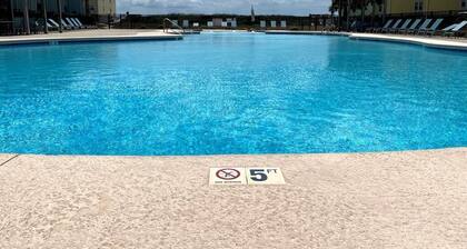 Updated Oceanview Surf City Condo with Pool and Private Beach access