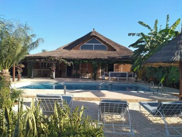 villa vue de face