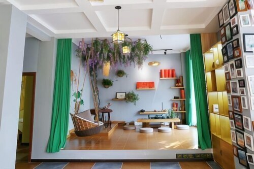 Danxia Firefly Boutique Inn