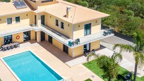 Exterior - Family villa with heatable pool and BBQ (Albufeira)