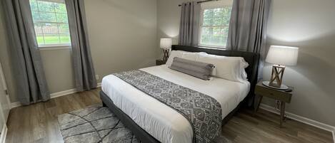 2 bedrooms, desk, iron/ironing board, travel cot