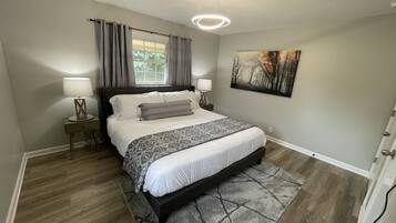 2 bedrooms, desk, iron/ironing board, travel crib