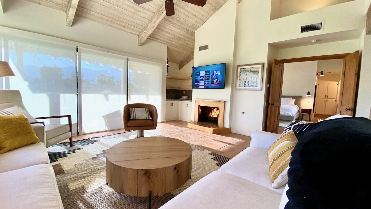 TV, fireplace, printers